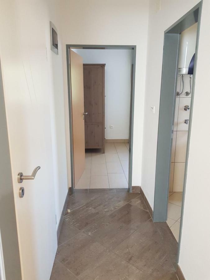 Apartments Palaca Sunca Srima Eksteriør billede